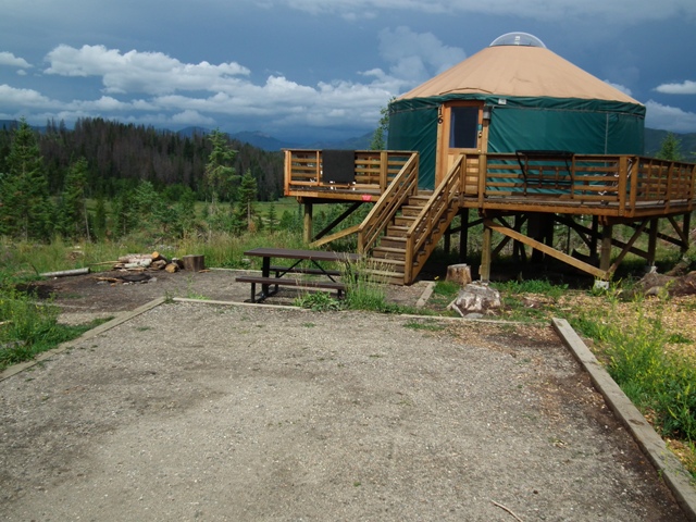 elevated yurt 
